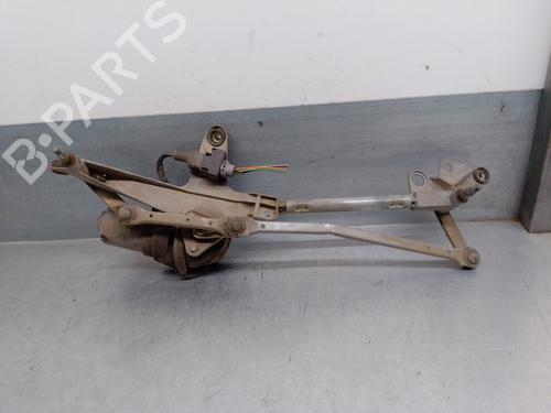 Used Front wiper motor RENAULT LAGUNA I (B56_, 556_) 1.6 16V (B568, B561) (107 hp) 13399837