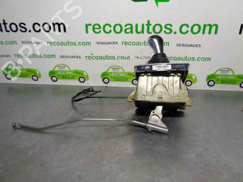 Gear lever MERCEDES-BENZ C-CLASS (W204) C 220 CDI (204.002) | BP7445944M90 