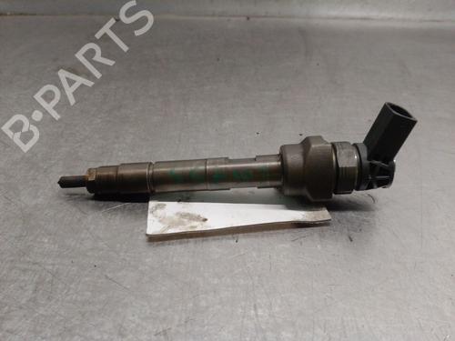 Used Injector Injector BMW 5 Touring (F11) 520 d (163 hp) 39713998 39713998