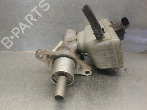 Brake master cylinder VW TOURAN (1T1, 1T2) 2.0 TDI | BP15679087M77 
