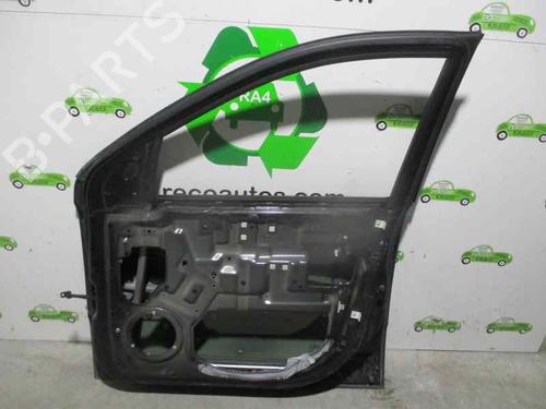 Right front door KIA SORENTO I (JC) 2.5 CRDi | BP2700857C3 