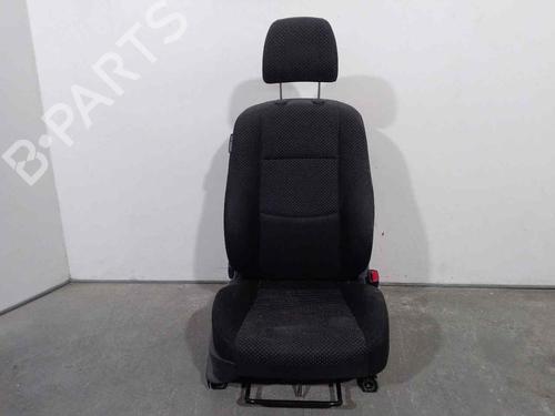 Used Right front seat HYUNDAI i30 (FD) 1.6 CRDi (90 hp) 18321906