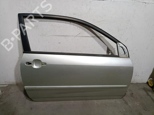 Used Right front door TOYOTA COROLLA (_E12_) 1.6 VVT-i (ZZE121_, ZZE121R) (110 hp) 23547331
