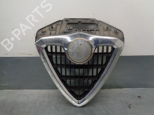 Used Grille Grille 11360029 11360029