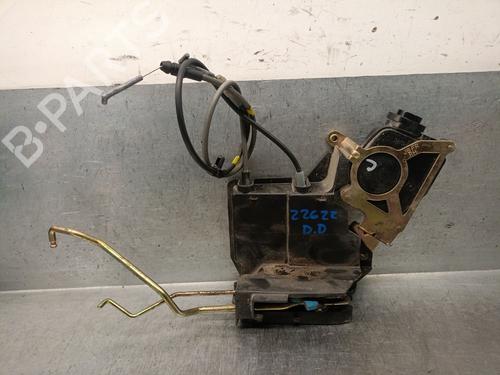 Used Front right lock HYUNDAI ACCENT III Saloon (MC) 1.5 CRDi GLS (110 hp) 25794400