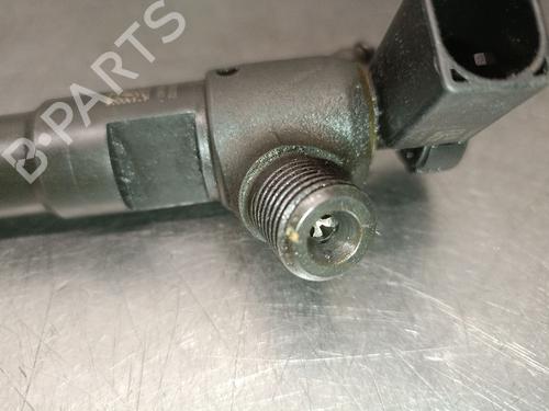 Injector SKODA RAPID Spaceback (NH1) 1.4 TDI | BP38331650M100 - Image 4
