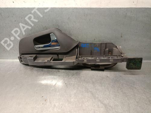 Used Rear right interior door handle Rear right interior door handle 37683242 37683242