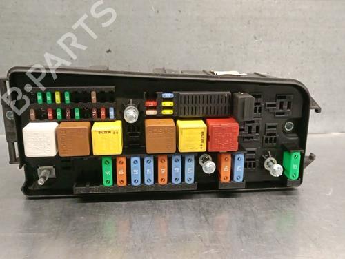 Zekeringkast OPEL VECTRA C (Z02) 3.0 CDTi (F69) (184 hp) 30452895