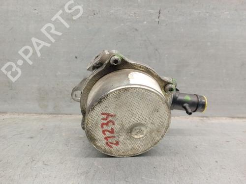 Used Vacuum pump RENAULT CLIO II (BB_, CB_) 1.5 dCi (B/CB3M) (64 hp) 24126680