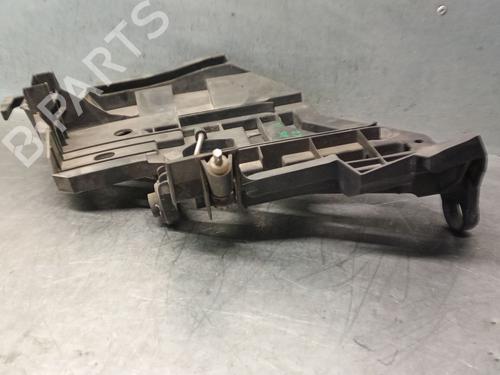 Left headlight support PORSCHE CAYENNE (9PA) 3.2 | BP28064716C157 