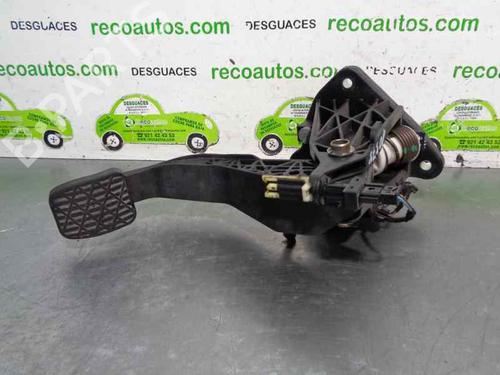 Used Clutch pedal MERCEDES-BENZ CLA Coupe (C117) CLA 200 CDI (117.301) (136 hp) 8791291