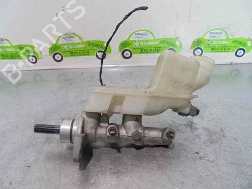 Used Brake master cylinder MAZDA 6 Station Wagon (GY) 2.3 AWD (GY3W) (162 hp) 2340693