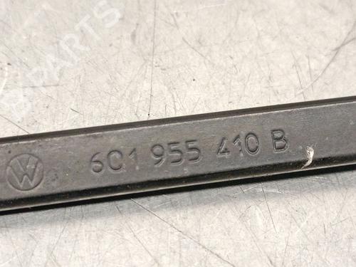 Front windshield wiper arm VW POLO (9N_, 9A_) 1.4 16V | BP27669678C143 