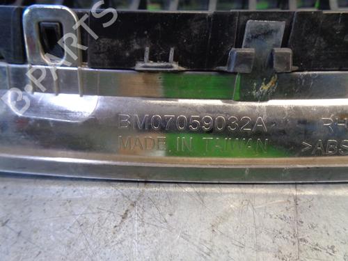 Grille BMW 3 (E90) 320 d | BP13737975C40 