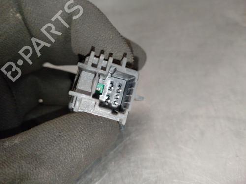 Warning switch RENAULT KADJAR (HA_, HL_) 1.3 TCe 140 (HLNB, HLN1) | BP36527313I22 - Image 3