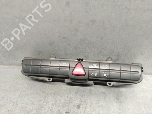Used Warning switch MERCEDES-BENZ VITO / MIXTO Van (W639) 109 CDI (639.601, 639.603, 639.605) (88 hp) 17104339