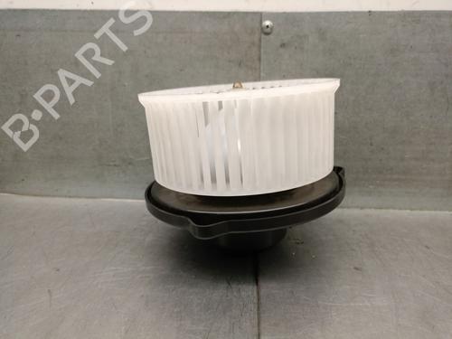 Used Heater blower motor Heater blower motor MAZDA CX-5 (KF) 2.0 SKYACTIV-G AWD (163 hp) 33689986 33689986