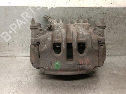 Used Right front brake caliper Right front brake caliper RENAULT MASTER III Van (FV) 2.3 dCi 130 FWD (FV0M, FV0Y, FV0J, FV02, FV03) (130 hp) 32998805 32998805