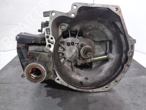 Used Gearbox CHRYSLER VOYAGER / GRAND VOYAGER III (GS_, NS_) 2.4 i (151 hp) 10341503