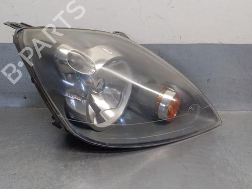 Højre forlygte FORD FIESTA V (JH_, JD_) 1.4 TDCi (68 hp) 30152526
