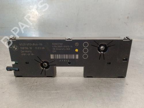 Antena/Base BMW 3 Touring (E91) 320 d (177 hp) 31038601