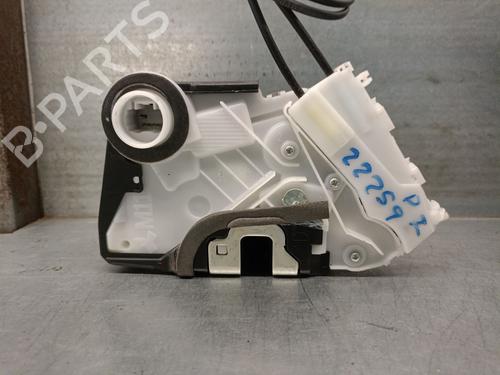 Front left lock TOYOTA YARIS (_P13_) 1.5 Hybrid (NHP130_) | BP25238491C98 