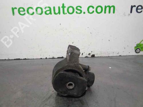 Used Engine mount Engine mount 8762786 8762786