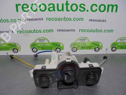 Commande Chauffage RENAULT CLIO III (BR0/1, CR0/1) 1.5 dCi (C/BR0G, C/BR1G) (68 hp) 12057906