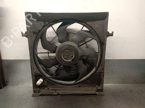 Used Radiator fan HYUNDAI i30 (FD) 1.6 CRDi (90 hp) 29808662