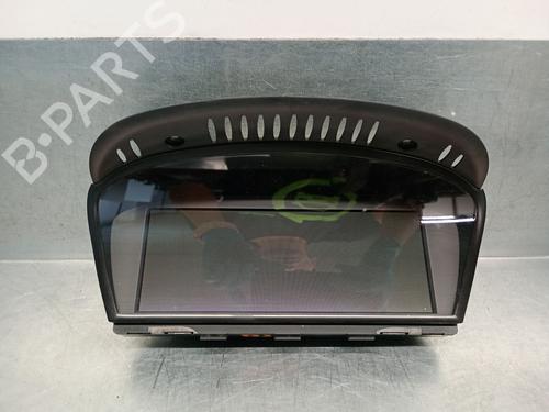 Used Display monitor BMW 5 (E60) 535 d (272 hp) 28037999