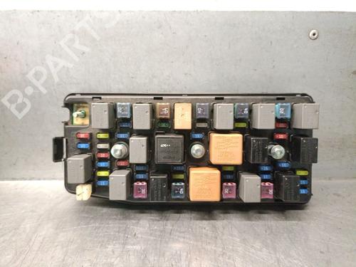 Used Fuse box CHEVROLET CAPTIVA (C100, C140) 2.0 D (150 hp) 32524941