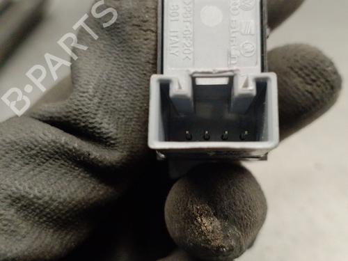 Right front window switch SKODA YETI (5L) 2.0 TDI | BP31837964I26