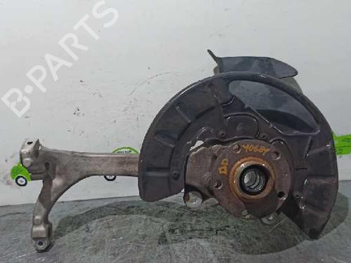 Used Right front steering knuckle VW PHAETON (3D1, 3D2, 3D3, 3D4, 3D6, 3D7, 3D8, 3D9) 3.2 V6 4motion (241 hp) 5845586