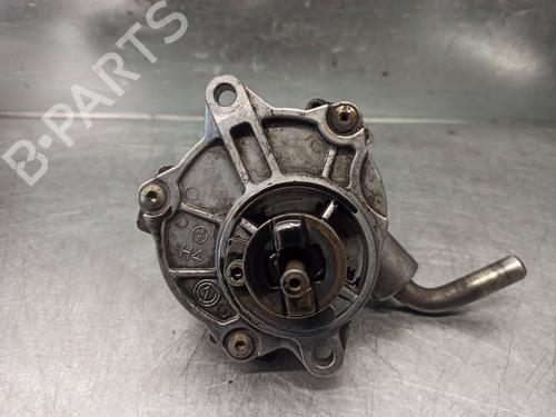 Used Vacuum pump MERCEDES-BENZ S-CLASS (W220) S 320 CDI (220.026, 220.126) (197 hp) 8411753