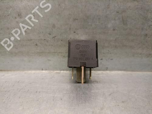 Elektronisk modul PORSCHE CAYENNE (92A) 3.0 Diesel (245 hp) 25242251
