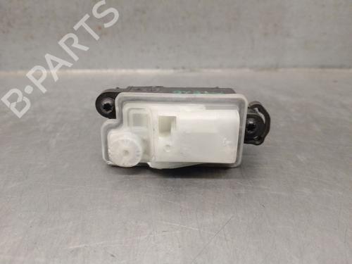 Brændstofdæksel aktuator BMW X5 (G05, F95) xDrive 45 e Plug-in Hybrid (394 hp) 33038572