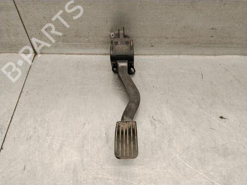 Used Pedal Pedal 38413929 38413929