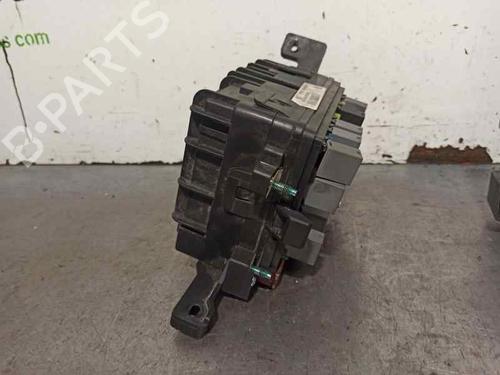 Fuse box KIA SPORTAGE II (JE_, KM_) 2.0 CRDi | BP5610010E1 