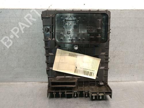 Zekeringkast VW TOURAN (1T1, 1T2) 2.0 TDI (140 hp) 27662349