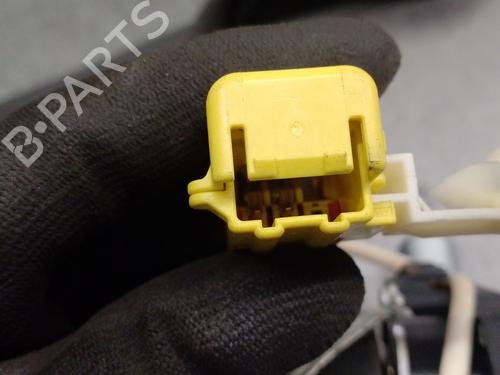 Front right seatbelt VW PASSAT B6 (3C2) 2.0 TDI | BP31211316I25 