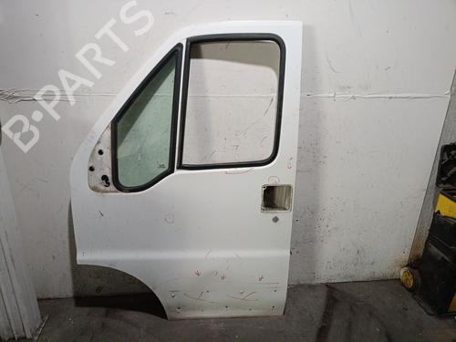 Used Left front door Left front door PEUGEOT BOXER Van (244) 2.8 HDi (126 hp) 40127689 40127689