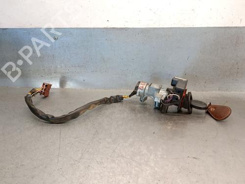 Used Ignition barrel Ignition barrel LAND ROVER DISCOVERY II (L318) 2.5 Td5 4x4 (136 hp) 40506521 40506521