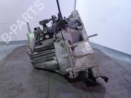 Gearbox RENAULT CAPTUR II (HF_)  | BP15831185M3 