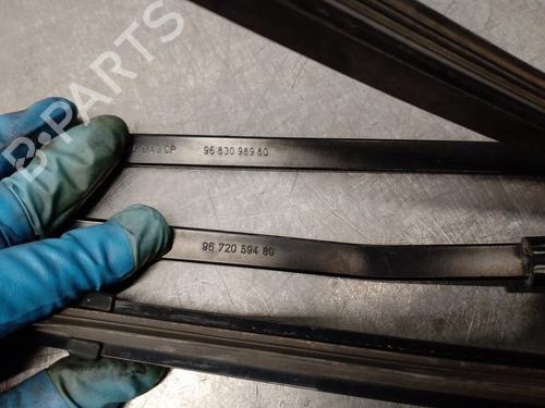 Front windshield wiper arm PEUGEOT 5008 (0U_, 0E_) 1.6 HDi | BP15211293C143 