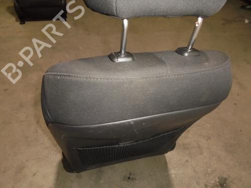 Right front seat HYUNDAI i40 I CW (VF) 1.7 CRDi | BP8405265C16 