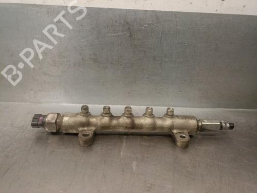 Used Injection rail TOYOTA AVENSIS Estate (_T25_) 2.0 D-4D (ADT250_, ADT250R) (126 hp) 31375984