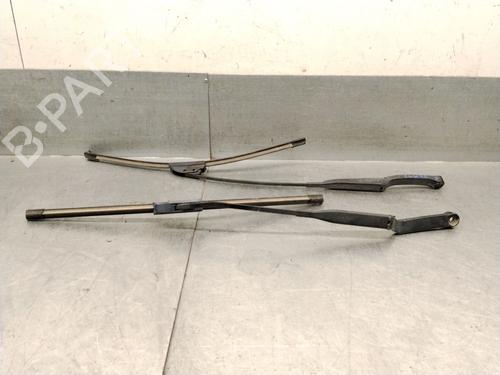 Used Front windshield wiper arm Front windshield wiper arm 39506331 39506331