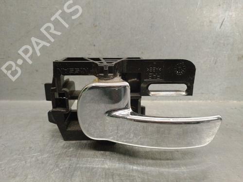 Venstre bagtil invendig håndtag NISSAN QASHQAI I (J10, NJ10) 1.6 (117 hp) 31169338