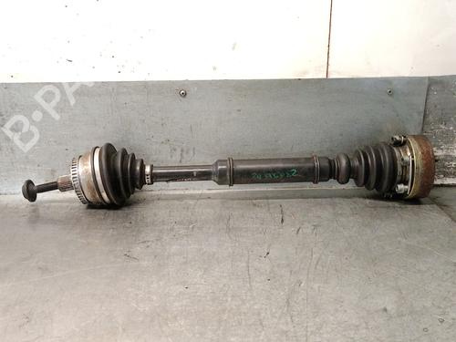 Drivksel foran venstre VW PASSAT B5 Variant (3B5) 1.8 T 8D0407271AQ | JZW407451GX
