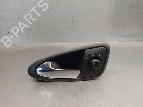 front-left-interior-door-handle-seat-ibiza-iv-st-6j8-6p8-2010-2011-2012-2013-2014-2015-2016-32340487 main image